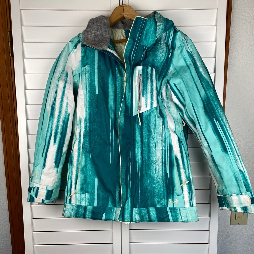 Under Armour ski jacket teal and white XS